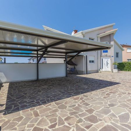 Holiday Home Villa Gocci By Interhome Kmeti Εξωτερικό φωτογραφία