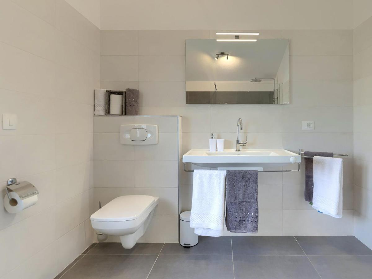 Holiday Home Villa Gocci By Interhome Kmeti Εξωτερικό φωτογραφία