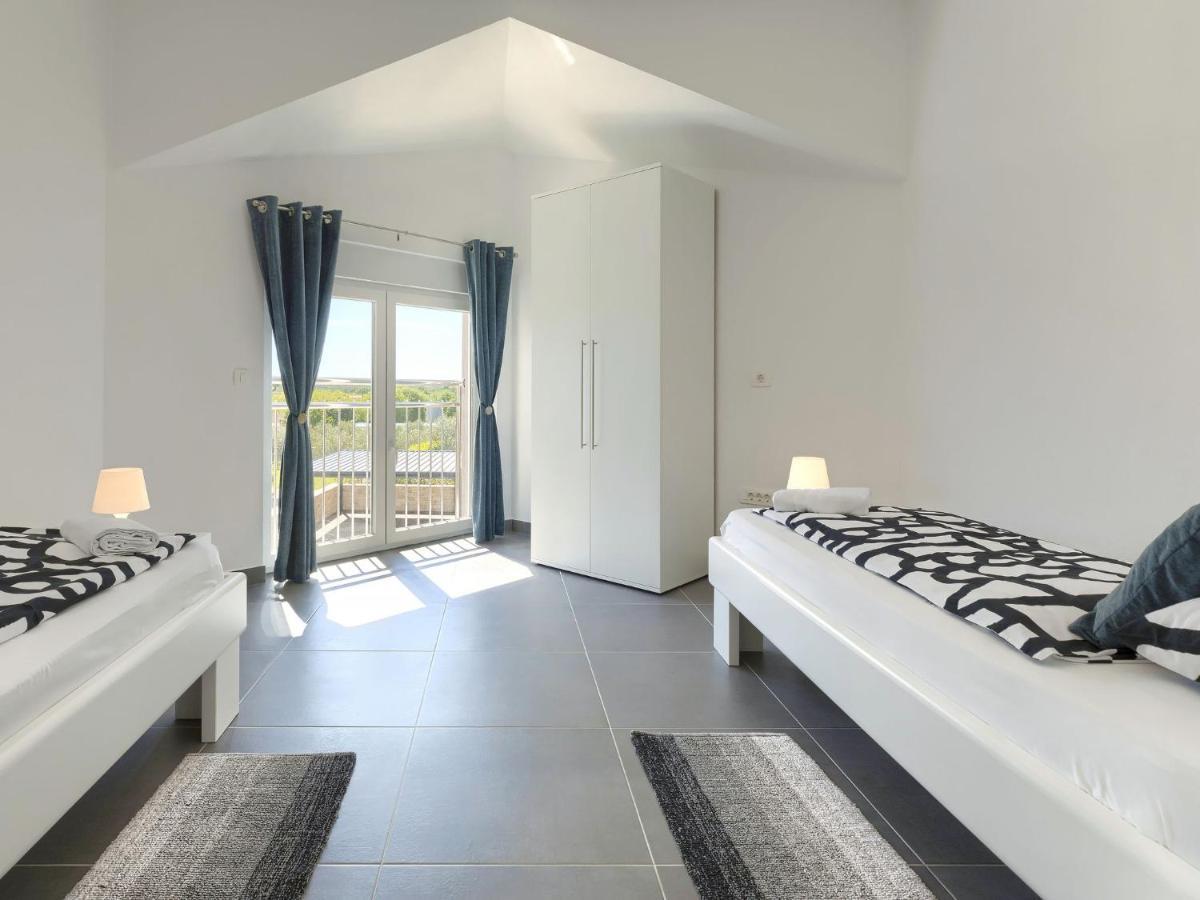 Holiday Home Villa Gocci By Interhome Kmeti Εξωτερικό φωτογραφία