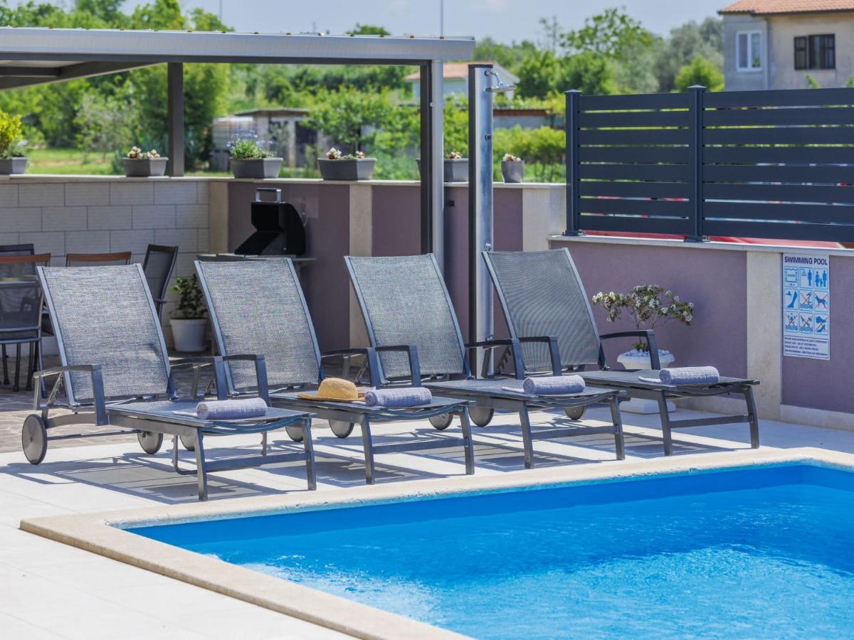 Holiday Home Villa Gocci By Interhome Kmeti Εξωτερικό φωτογραφία