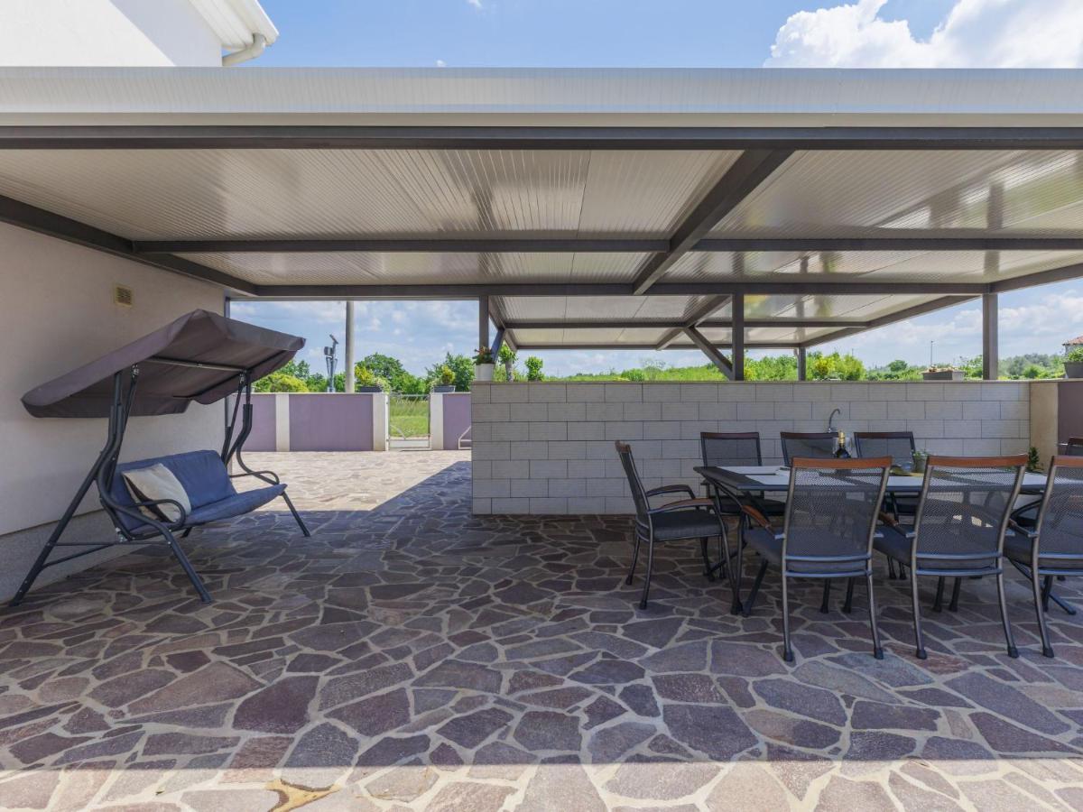 Holiday Home Villa Gocci By Interhome Kmeti Εξωτερικό φωτογραφία